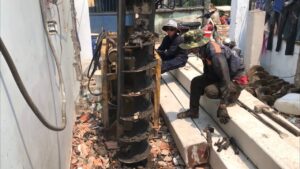 ep coc neo tai dong nai minh tri